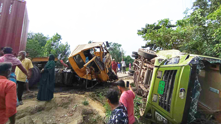 কুমিল্লা, দেবিদ্বার, সড়ক দুর্ঘটনা,