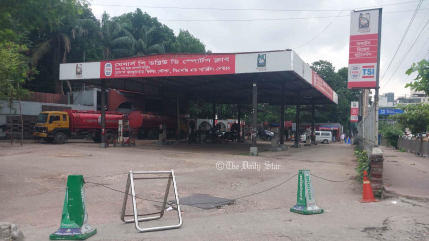 petrolpump-01.jpg