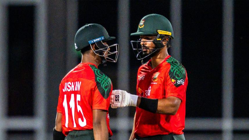 saif_and_jishan_1.jpg