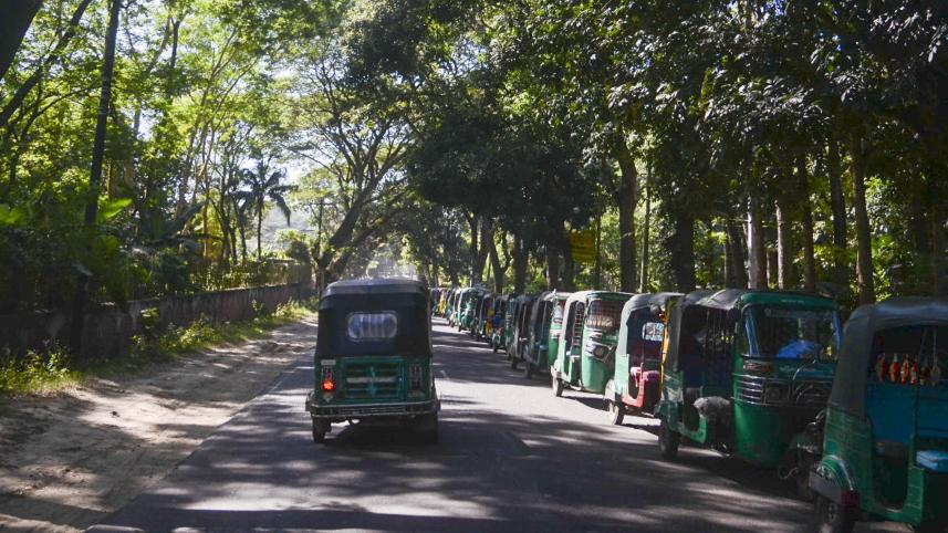 kaptai_road_4.jpg