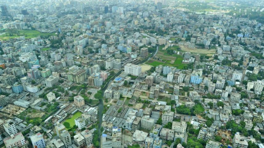 বাড়ি করার সময় গ্যারেজ বা চলাচলের জন্য কতটুকু জায়গা ছাড়তে হয়, আইনে কী আছে