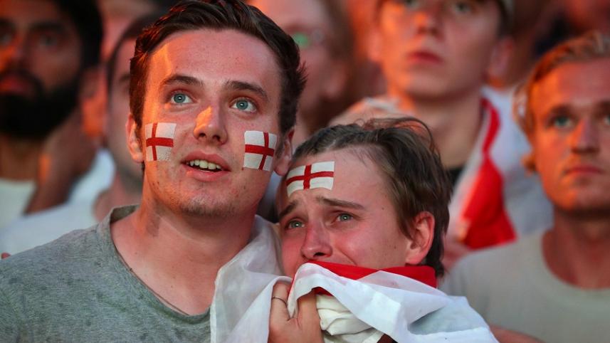 2018-07-11T204025Z_1440443711_RC1F8A130330_RTRMADP_3_SOCCER-WORLDCUP-CRO-ENG-FANS.JPG