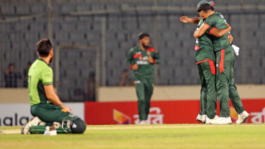 Taskin Ahmed 