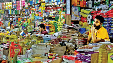 গত কয়েক সপ্তাহে বাংলাদেশের প্রধান পাইকারি বাজারগুলোতে ভোজ্যতেল, চিনি ও মসলার দাম বেড়েছে।