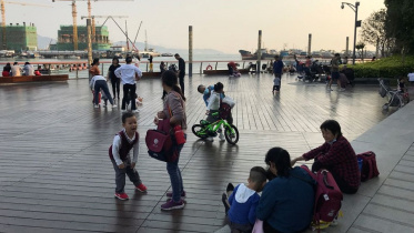 china 3 kids