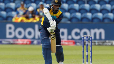 Karunaratne.jpg
