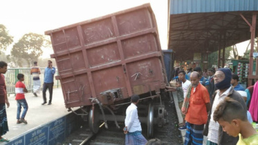 pabna_train_photo-2_1_0.jpg