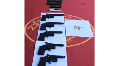 benapole_pistol.jpg