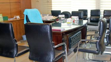 boss_chair.jpg