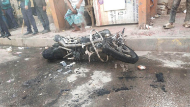 motorcycle_set_fire.jpg