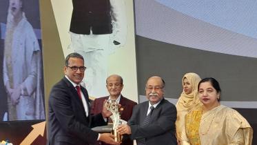 president_award_pic.jpg