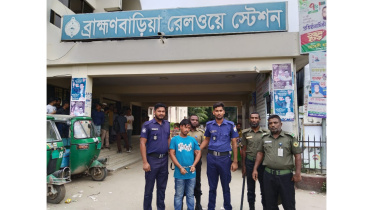 brahmanbaria_man_held_for_black_marketing_of_train_tickets.jpg