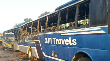 বাসে আগুন
