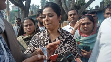 ডলি সায়ন্তনী, নির্বাচন, নৌকা,