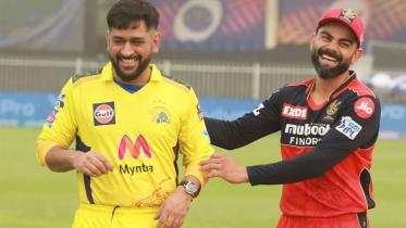 MS dhoni & Virat Kohli