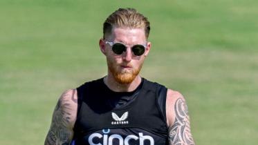 ben_stokes_injured.jpg