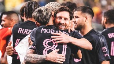 messi_cele.jpg