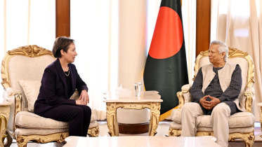 tracy_ann_with_professor_yunus.jpg