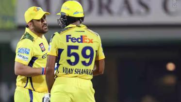 dhoni_chennai.jpg