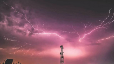 lightning_1.jpg