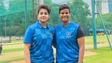 dipti-aroshi.jpg