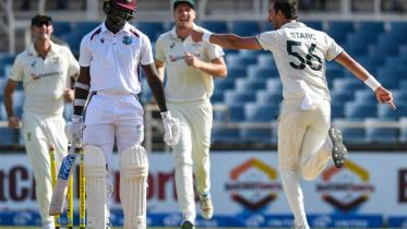 Mitchell Starc