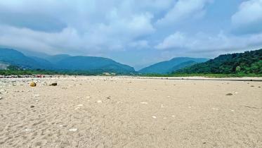 sada_pathar_3.jpg
