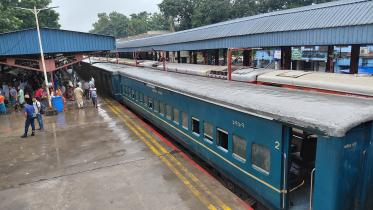 rangpur_train_services-03.jpg