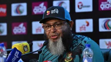 mushtaq.jpg