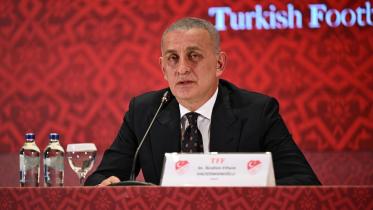 turkey-football.jpg